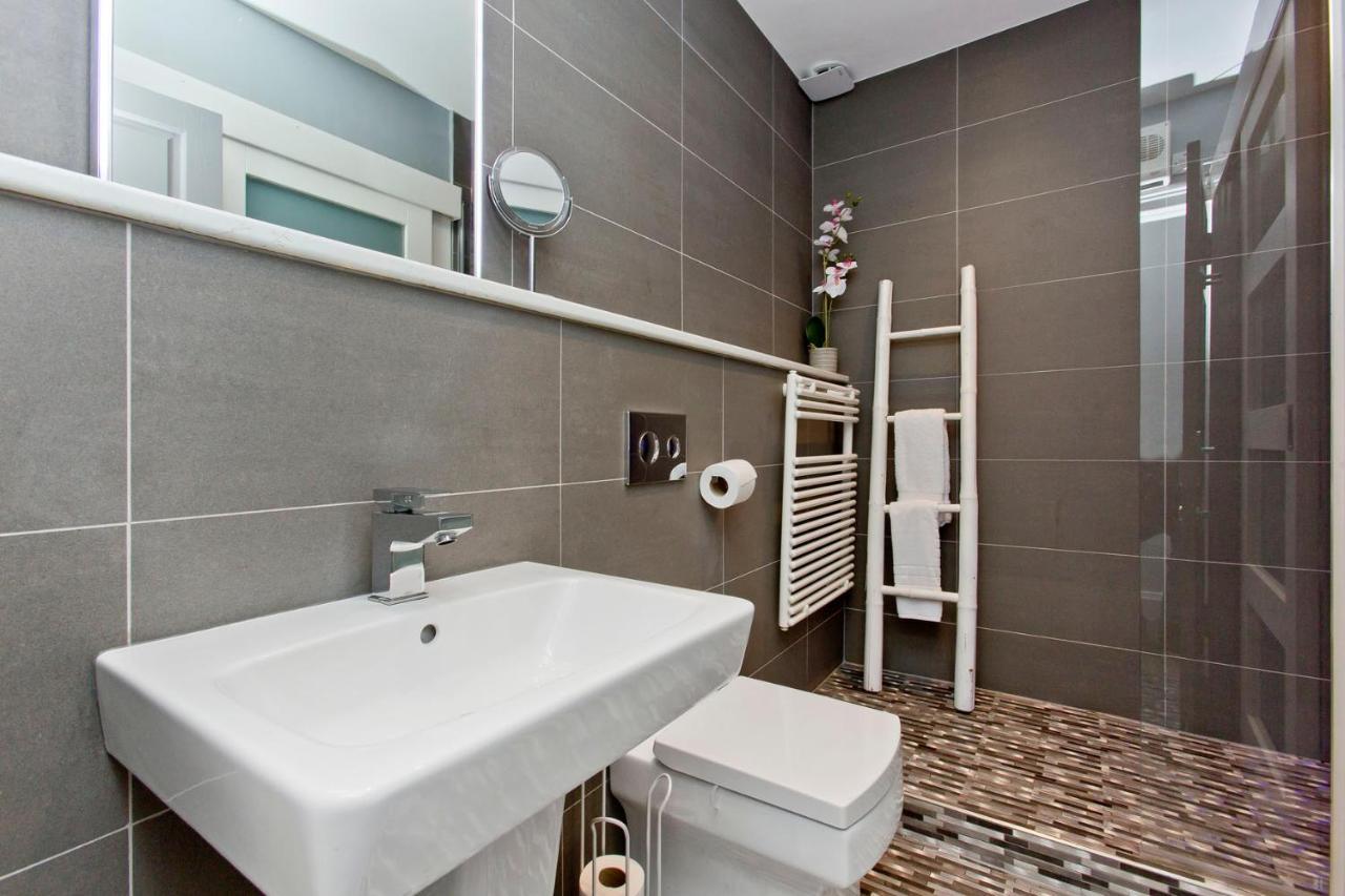 Ultra Modern, West End Village, Refurbished 1 Bed EDI Exteriér fotografie